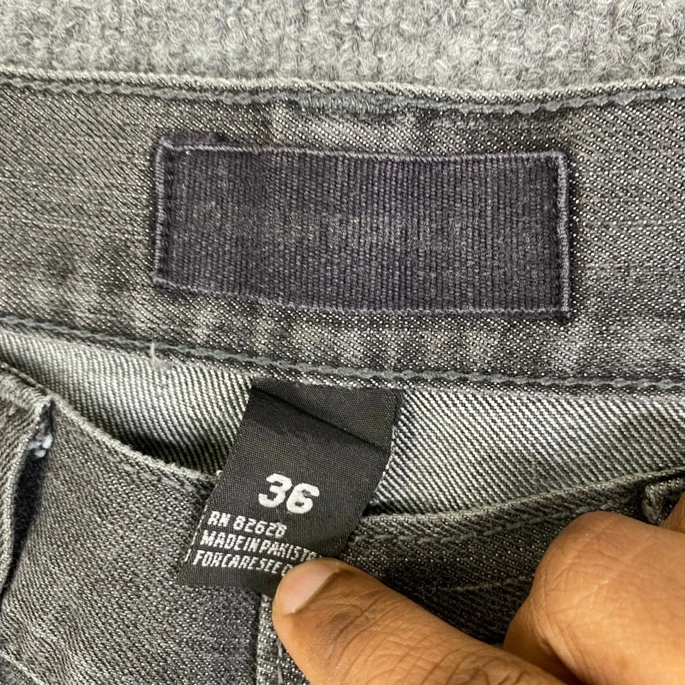 Southpole Mens Denim Jorts 36 Black Y2K Baggy Hip Hop Street Contrast Stitch - Picture 5 of 14